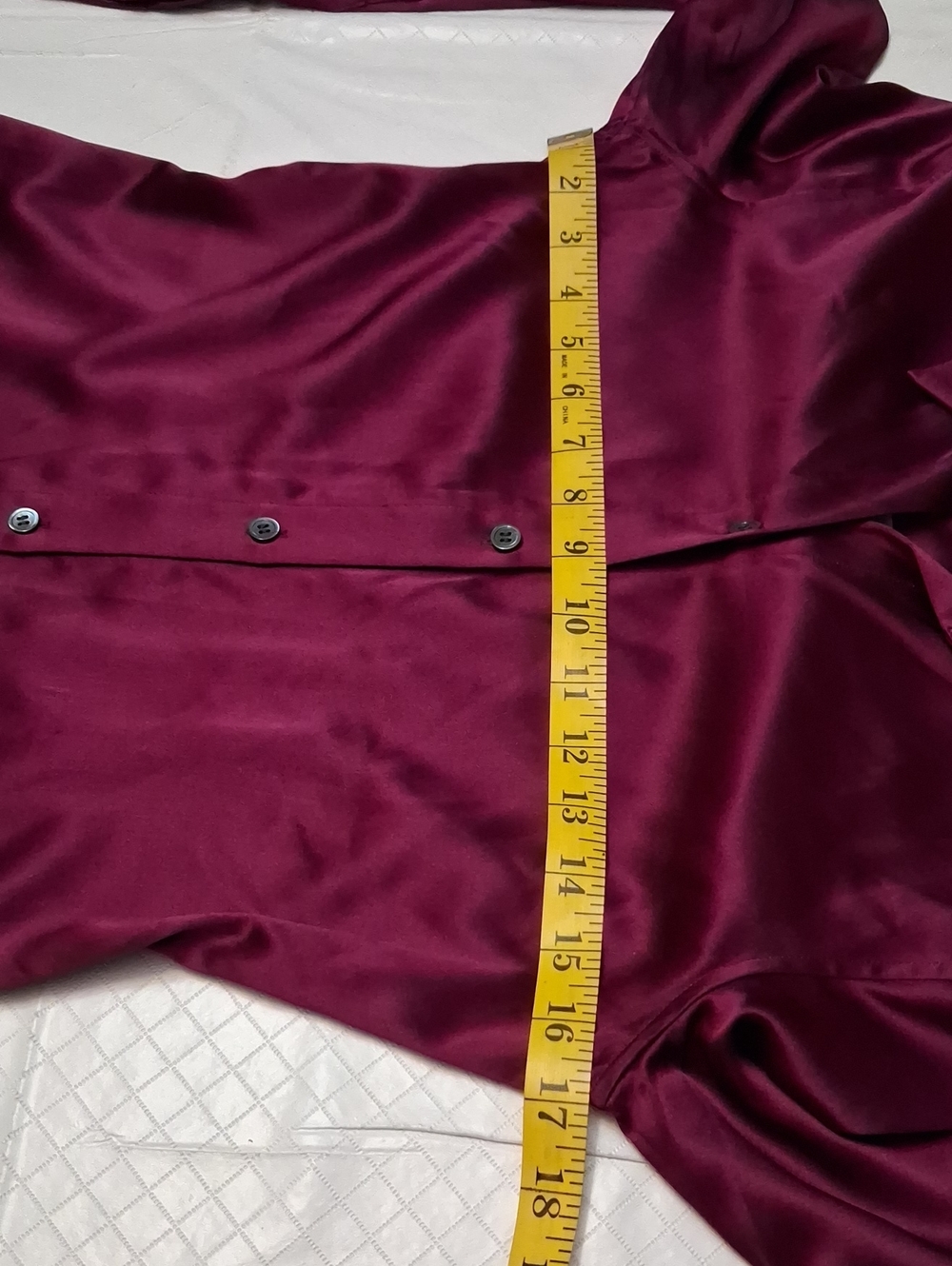 Theory Size (P) Small Women's 93% Silk Satin Button-Up Blouse in Burgundy. - Picture 9 of 15